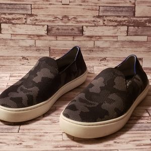 Rothys Black Camo Sneakers & extra insoles